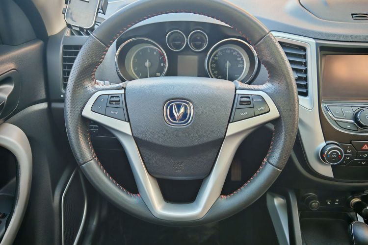 长安CS35 2016款 1.6L 自动豪华型 国IV局部细节13