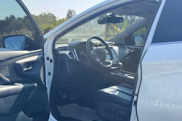 日产 楼兰 2021款 2.5L XL 两驱智联豪华版中控内饰7004