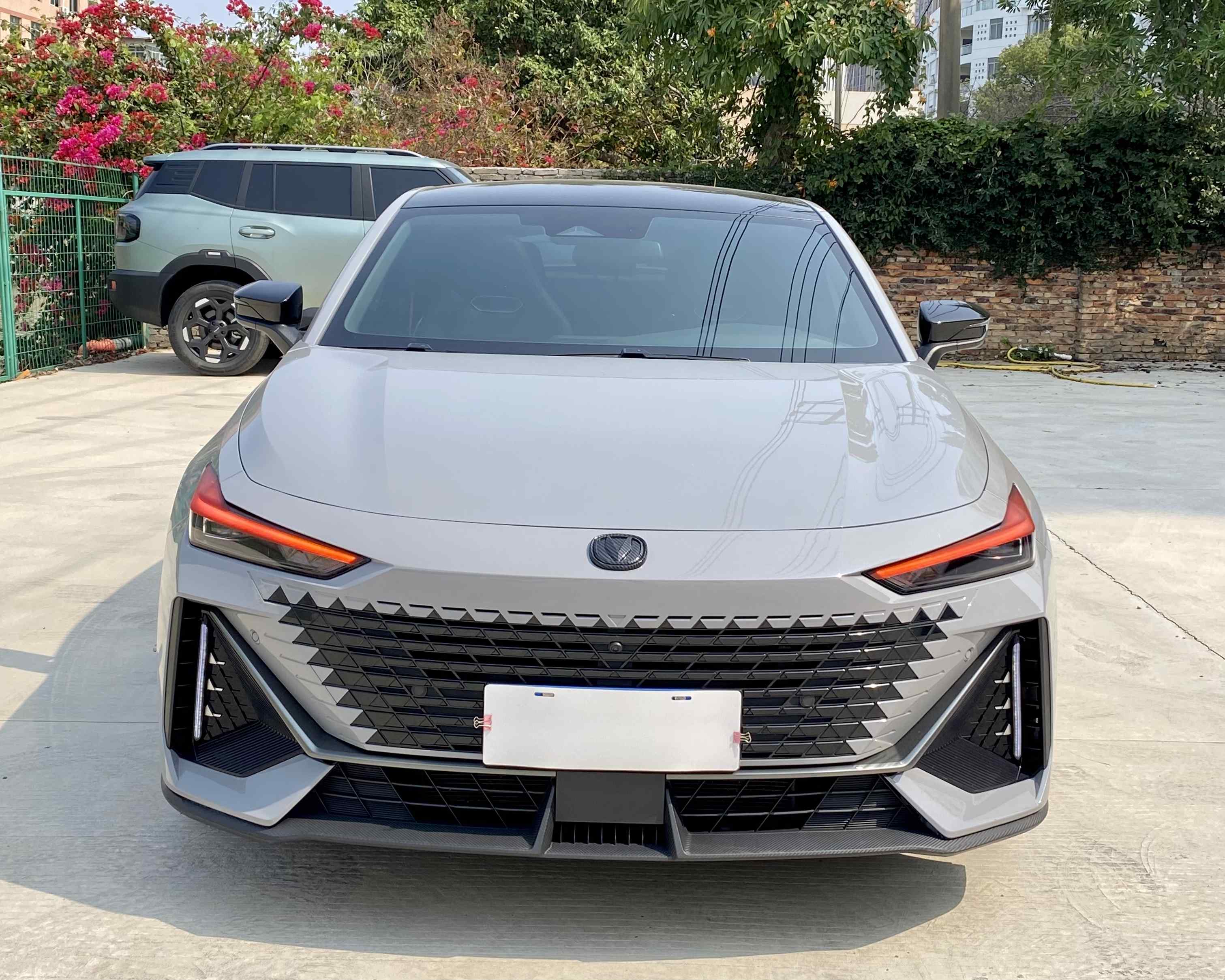 长安UNI-V 2023款 1.5T 尊贵型(5)