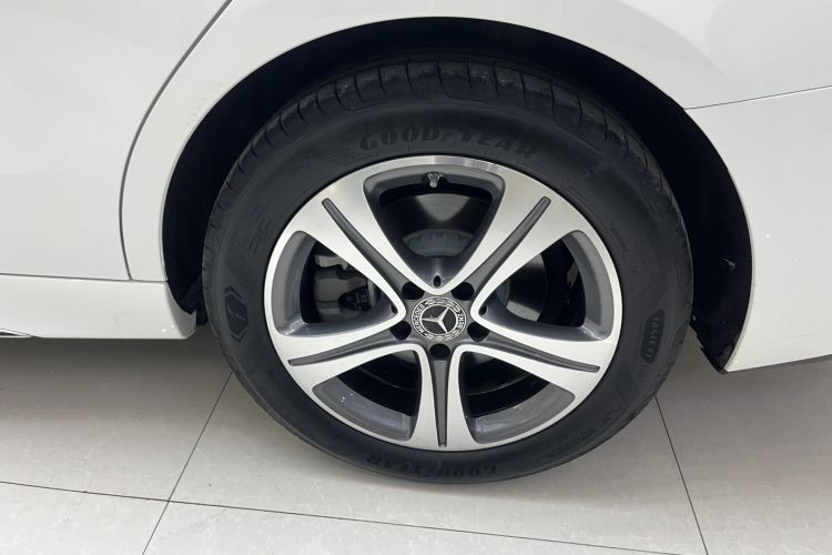 奔驰C级 2022款 C 200 L 运动版车身外观6009