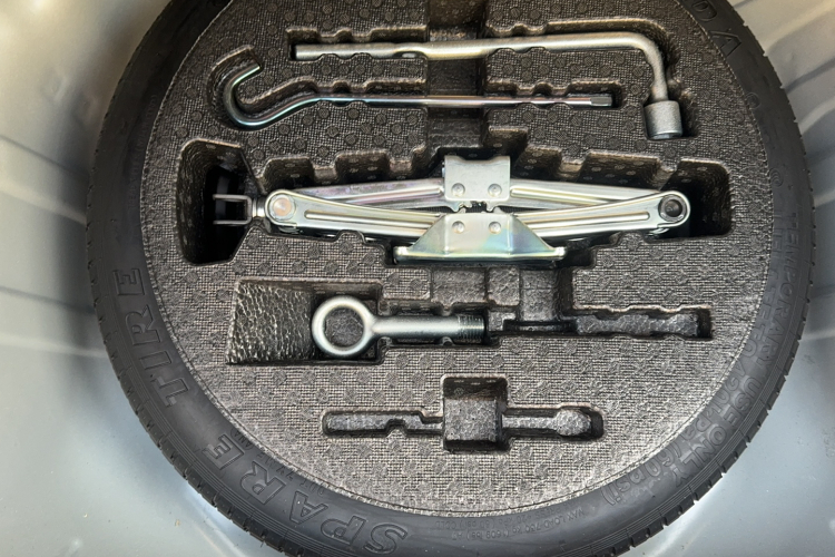 本田 思域 2019款 220TURBO CVT劲动版 国VI局部细节9003