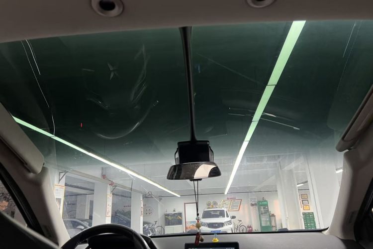 小鹏G3 2022款 G3i 520N+中控内饰7003