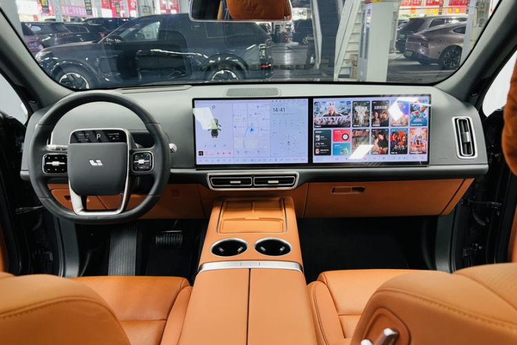 理想汽车 理想L7 2024款 MAX中控内饰7014