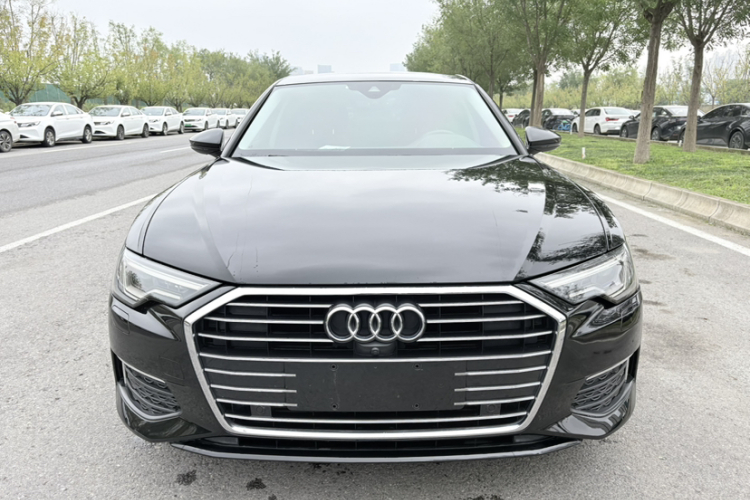 奥迪A6L 2019款 45 TFSI quattro 尊享致雅型车身外观6001