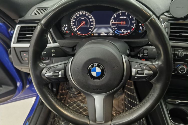 宝马3系GT 2019款 320i M运动套装中控内饰15