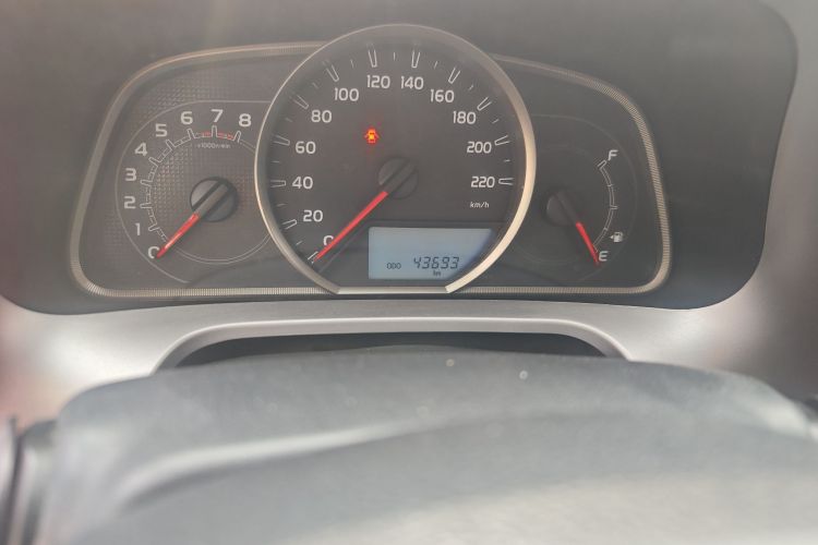 丰田 RAV4荣放 2016款 2.0L CVT两驱风尚版 国V中控内饰15