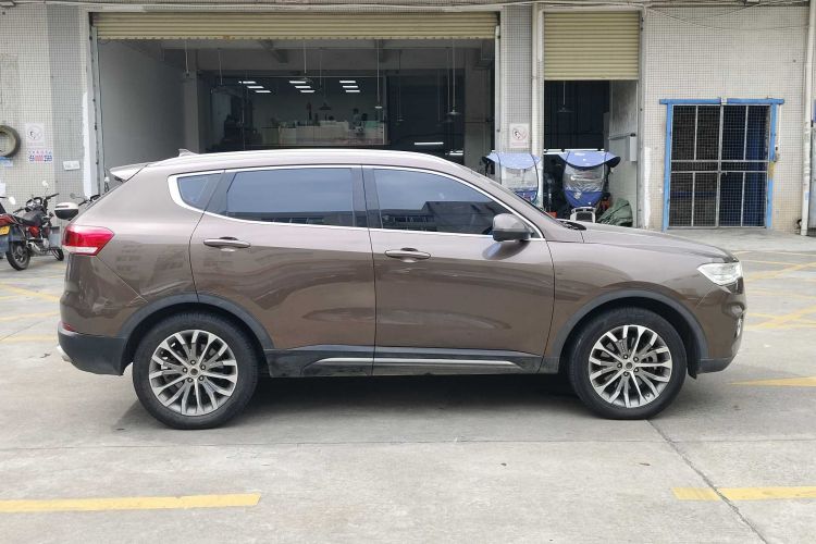 哈弗H6 2017款 蓝标 1.5T 自动两驱智尚型车身外观6007