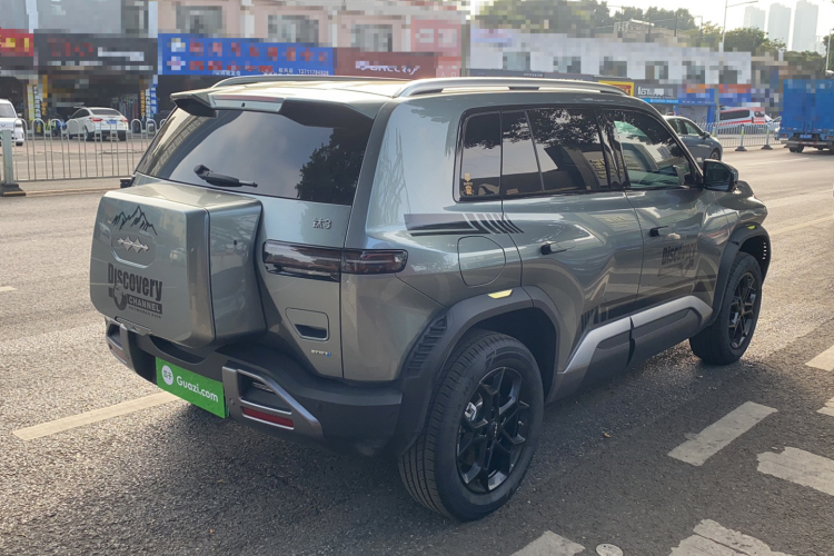 方程豹 钛3 2025款 501KM 后驱智驾Max版车身外观6003