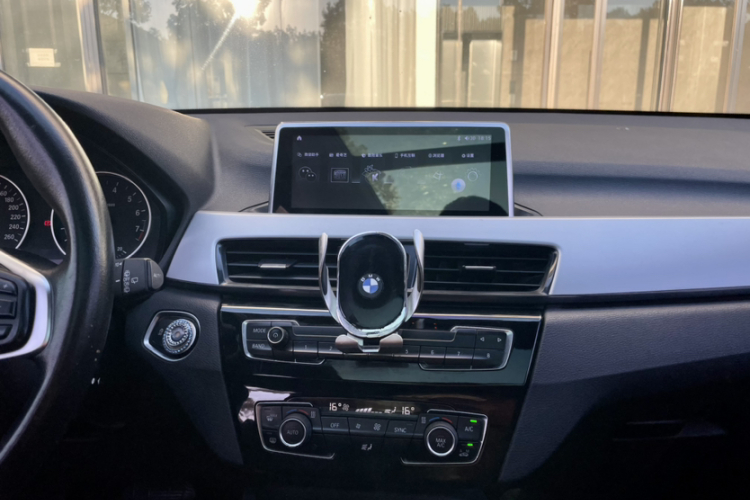 宝马X1 2018款 sDrive18Li 时尚型局部细节9002