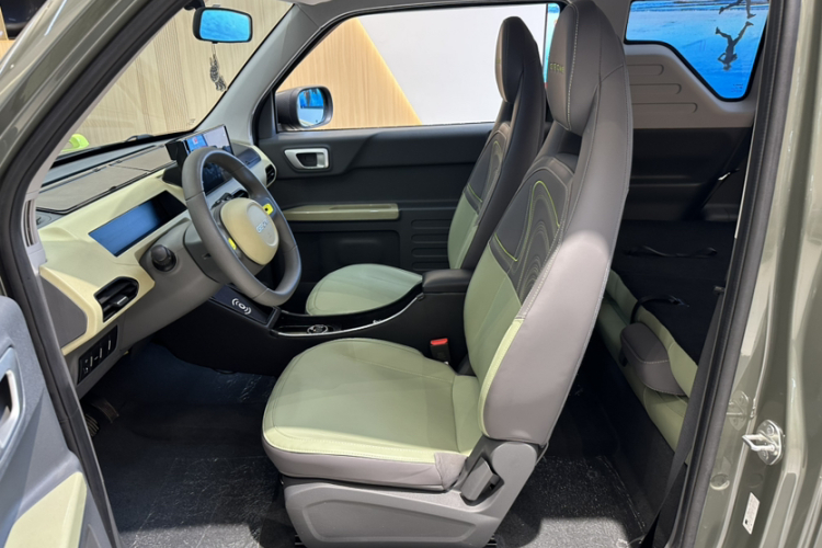 吉利银河 2024款 200km 熊猫骑士局部细节19