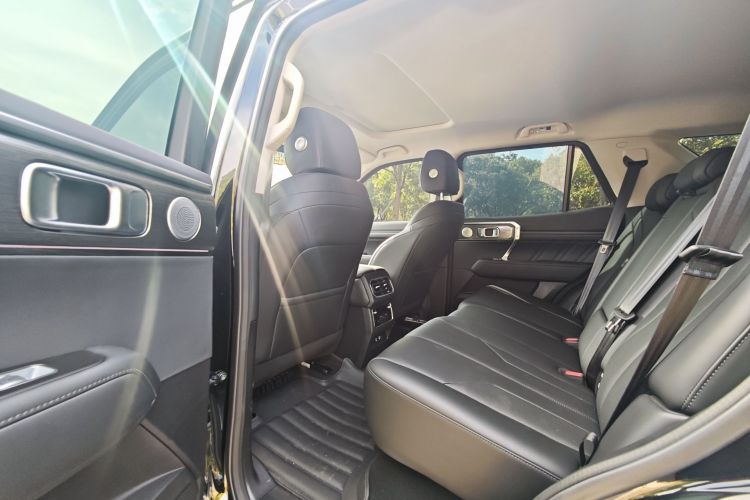 坦克400 2025款 2.0T 汽油版中控内饰7005