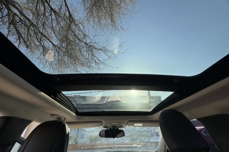 Jeep 自由光 2016款 2.0L 优越版中控内饰7008