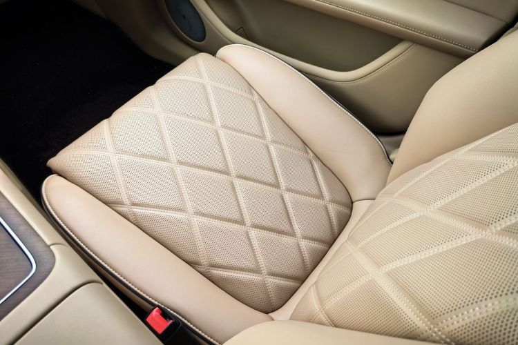 鸿蒙智行 享界S9 2025款 增程 Ultra中控内饰7004