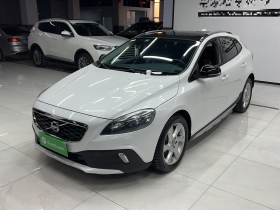 沃尔沃V40 2014款 Cross Country T5 AWD 智雅版