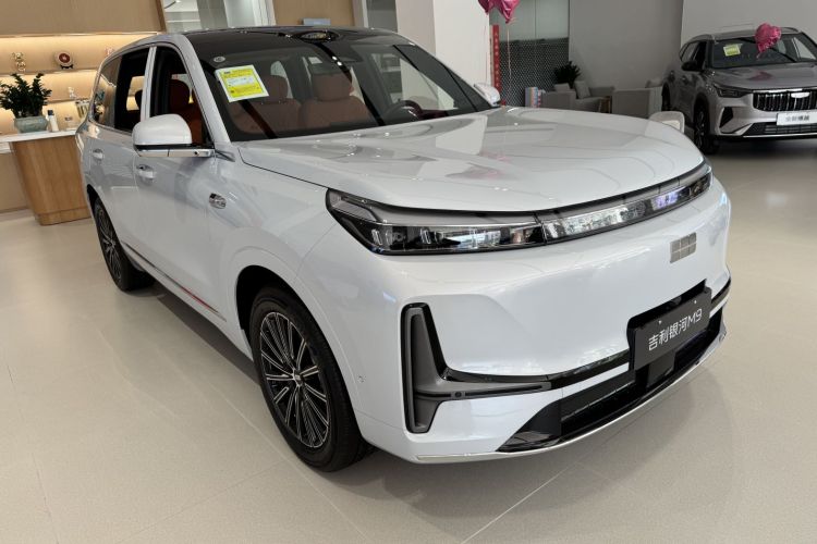 吉利银河 银河M9 2025款 230km 两驱探索版车身外观6002