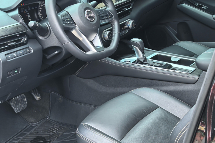 日产 天籁 2022款 2.0L XL-TLS 悦享版中控内饰7001