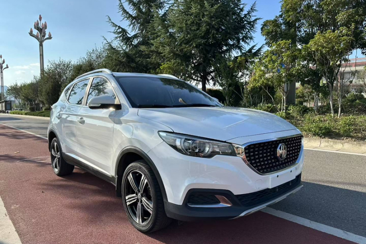 名爵ZS 2020款 全球百万畅销款 1.5L 手动65寸巨幕天窗版车身外观6002