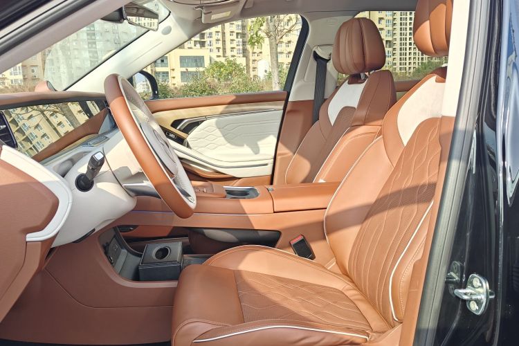 岚图汽车 岚图FREE 2024款 超长续航智驾版中控内饰7001