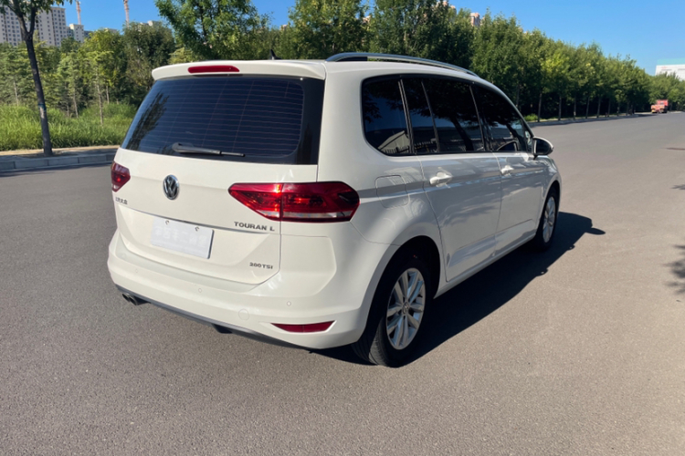 大众 2018款 途安L 280TSI DSG舒适版 7座 国VI车身外观6007