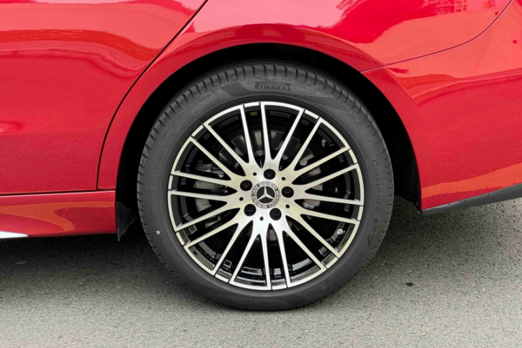 奔驰C级 2023款 改款 C 200 L 运动版车身外观6002