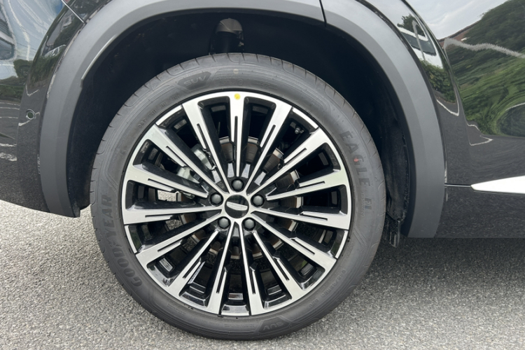 吉利汽车 星越L智擎 2024款 1.5T 天宫版车身外观6009