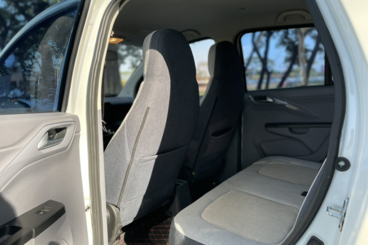 凌宝汽车 凌宝COCO 2021款 联盟Pro版中控内饰7005