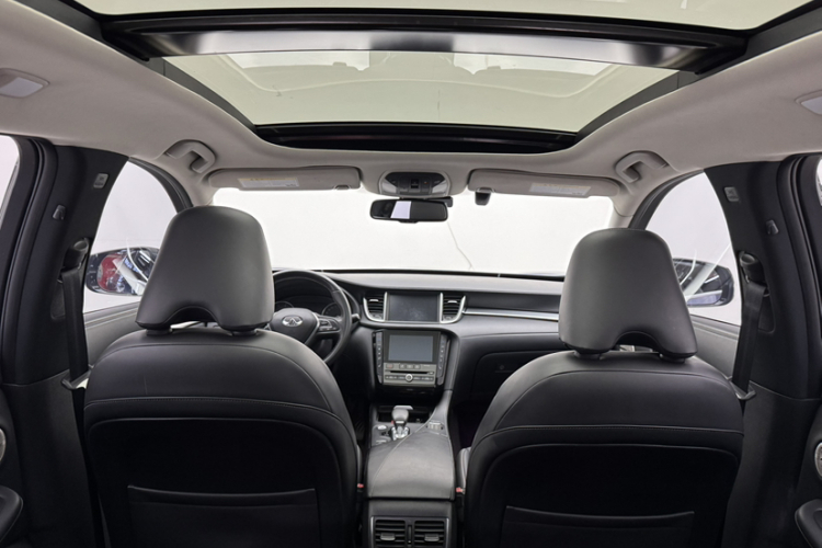英菲尼迪QX50 2018款 2.0T 四驱菁英版中控内饰7015