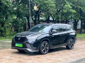 丰田 皇冠陆放 2023款 2.5L HEV四驱豪华版