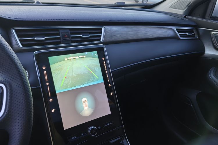 荣威RX5 2020款 PLUS 300TGI 手动Ali国潮豪华版中控内饰7005