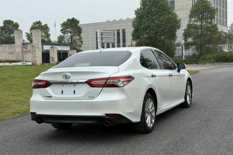 丰田 凯美瑞 2021款 2.0G 豪华版车身外观6006