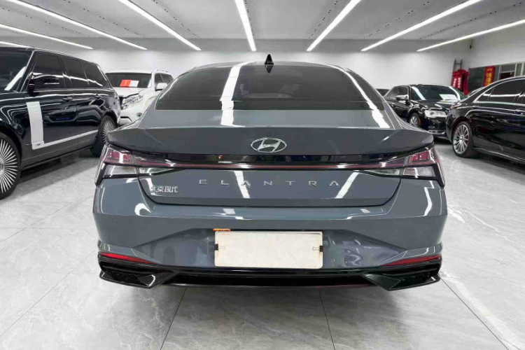 现代 伊兰特 2021款 1.5L CVT LUX尊贵版车身外观6005