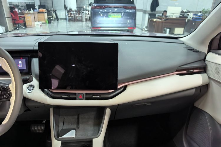 领克06 EM-P 2023款 EM-P 126长续航Halo中控内饰7006