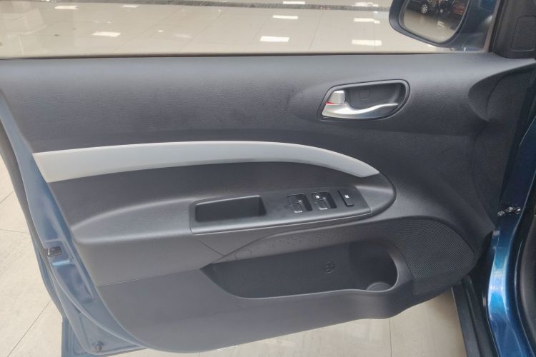 起亚 奕跑 2019款  1.4L 自动运动版 国VI中控内饰7007