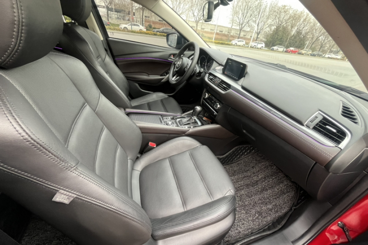 马自达 阿特兹 2018款 2.5L 蓝天运动版 国V中控内饰7011