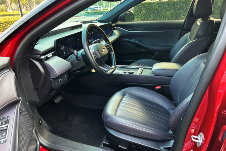 福特 蒙迪欧 2023款 EcoBoost 245 至尊型局部细节19