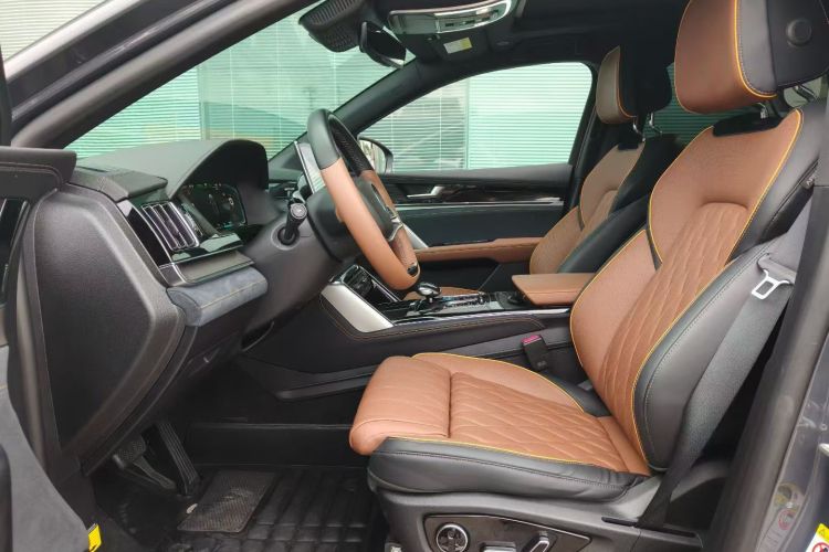 比亚迪 唐新能源 2023款 DM-i 冠军版 112KM 尊荣型局部细节19