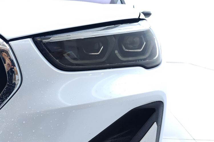 宝马X1 2020款 sDrive25Li 领先型车身外观6003