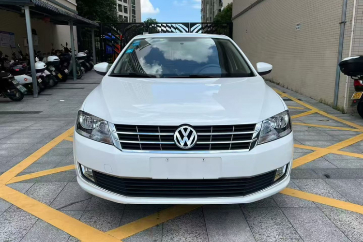 大众 朗行 2013款 1.4TSI 自动舒适型车身外观6002