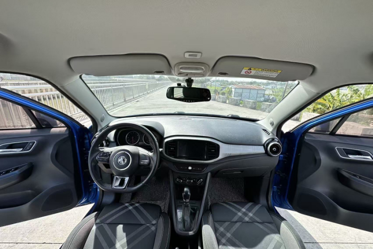 名爵3 2017款 1.5L 自动智联精英版中控内饰7003