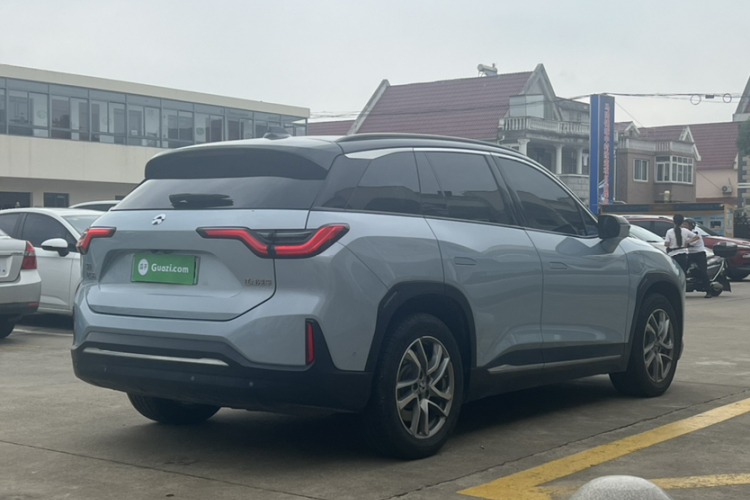 蔚来ES6 2020款 455KM 运动版车身外观6002