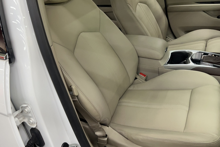 凯迪拉克SRX 2014款 3.0L 精英型局部细节41