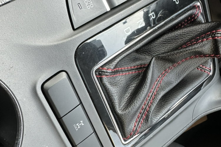 长安CS75 2015款 1.8T 自动四驱精英型 国V中控内饰7011