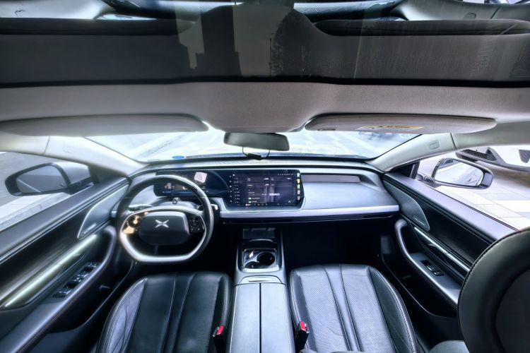 小鹏P7 2020款 670N中控内饰7005