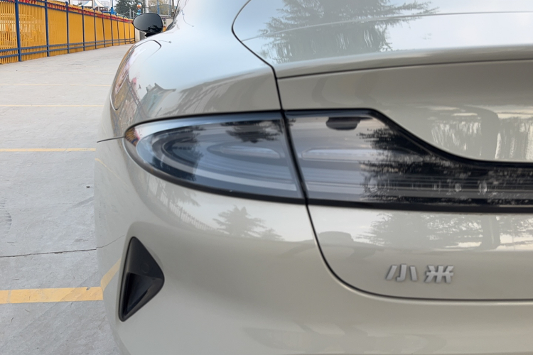 小米汽车 小米SU7 2024款 后驱长续航智驾版车身外观6008