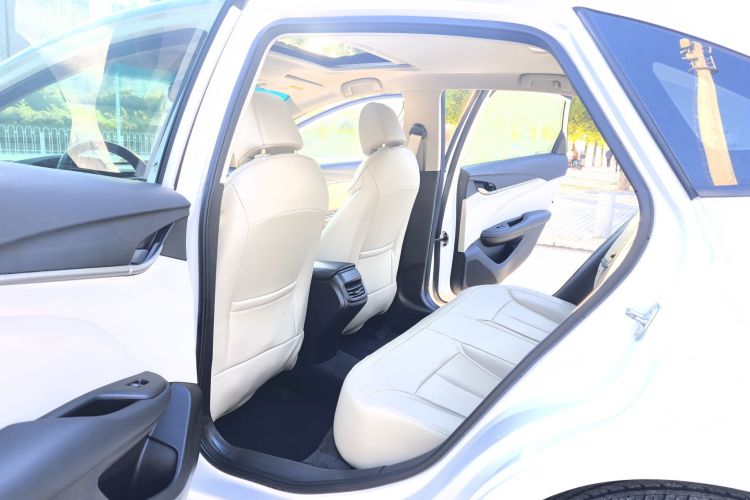 别克 英朗 2019款 15T 双离合互联精英型 国V中控内饰7002