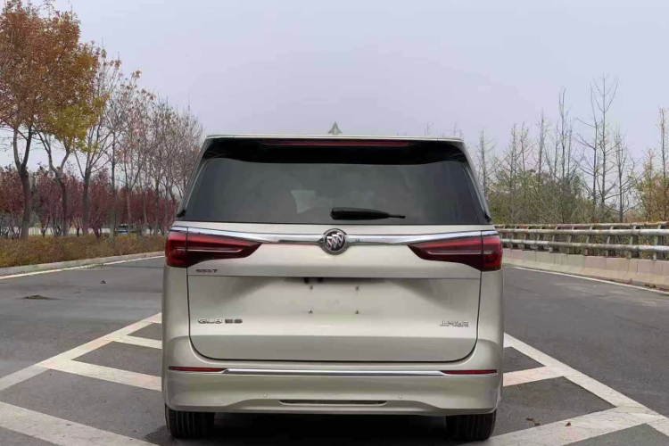 别克GL8 2022款 ES陆尊 653T 舒适型车身外观6001