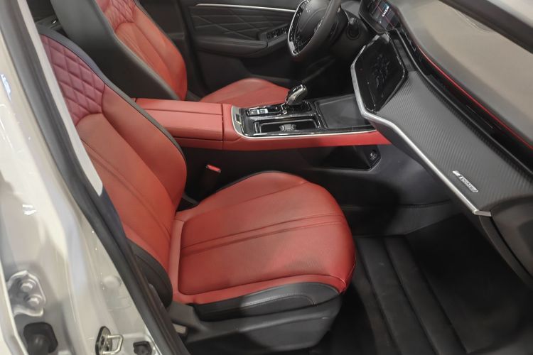 东风风神 奕炫MAX 2021款 1.5T 超炫潮爸版中控内饰7004