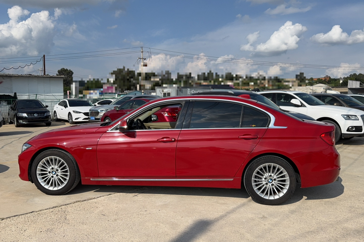宝马3系 2013款 320Li 豪华设计套装车身外观6006