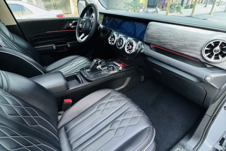 坦克300 2021款 越野版 2.0T 挑战者中控内饰7012