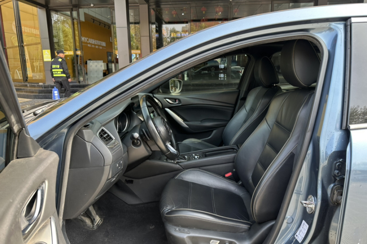 马自达 阿特兹 2018款 2.5L 蓝天尊崇版 国V局部细节19